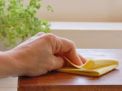 5 Cara Membersihkan Talenan Kayu 